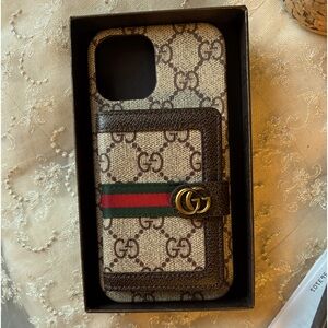 BNWT Phone case